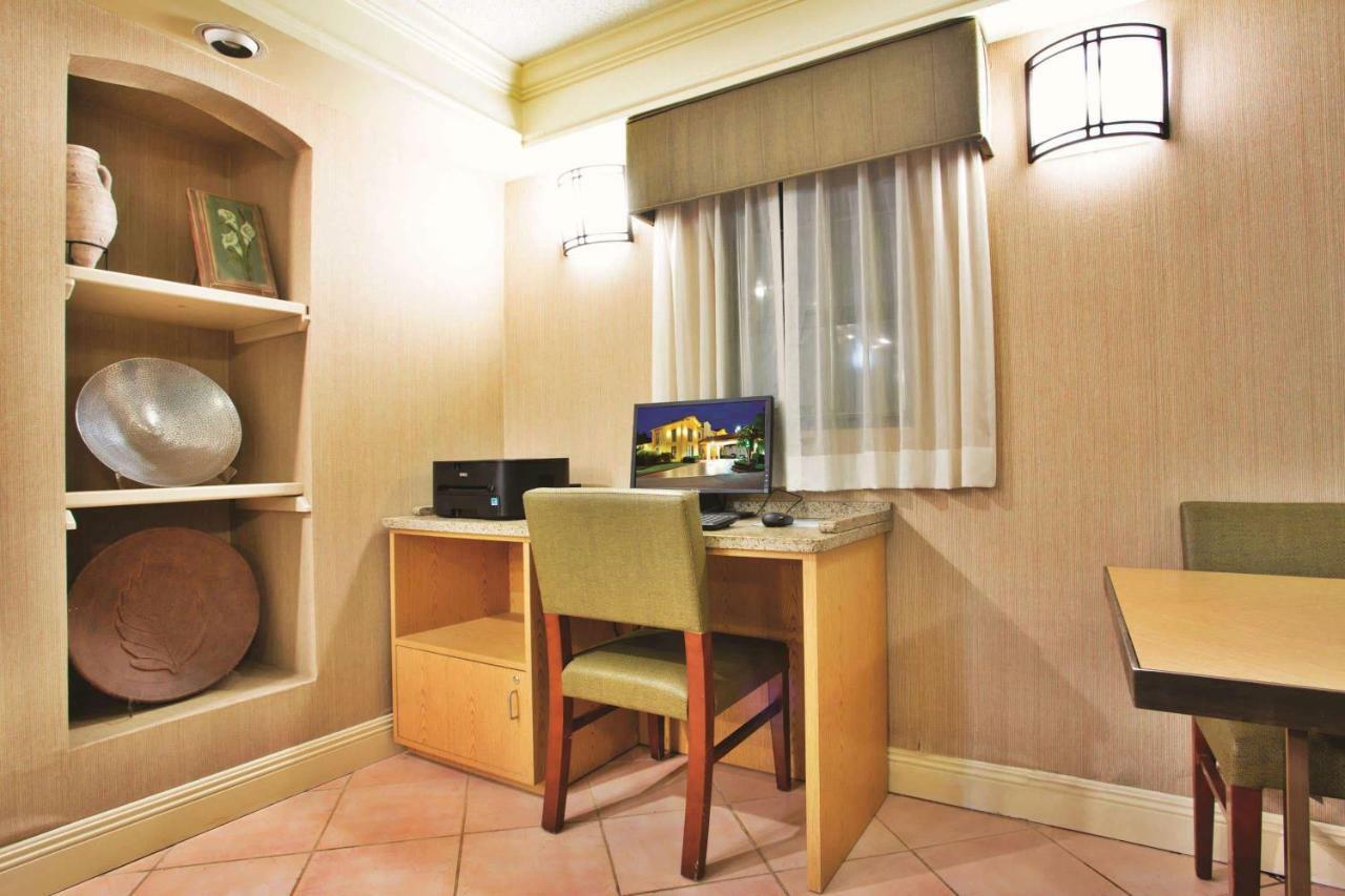 La Quinta Inn By Wyndham Baton Rouge University Area Exteriér fotografie